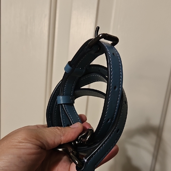 Coach NWOT Swagger With Tea Roses Design Blue Satchel/crossbody Bag - Picture 12 of 13